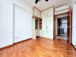 Lilydale (D27), Condominium #551420521